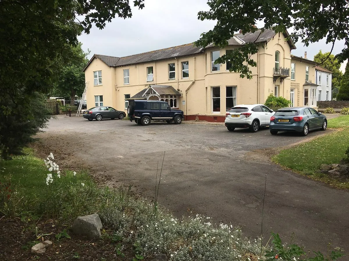 Winston Manor Guesthouse Rooms Churchill  Guest house