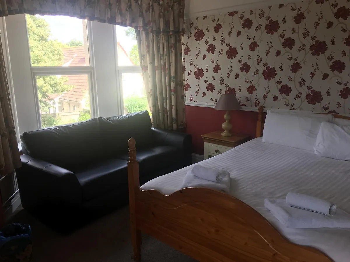 Winston Manor Guesthouse Rooms Churchill