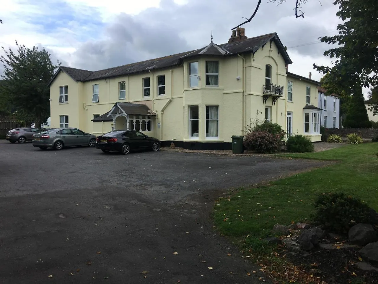 Winston Manor Guesthouse Rooms Churchill